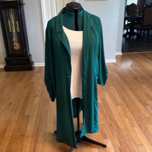 torrid Jackets & Blazers - Torrid size 26 Emerald Green Semi-Sheer Duster